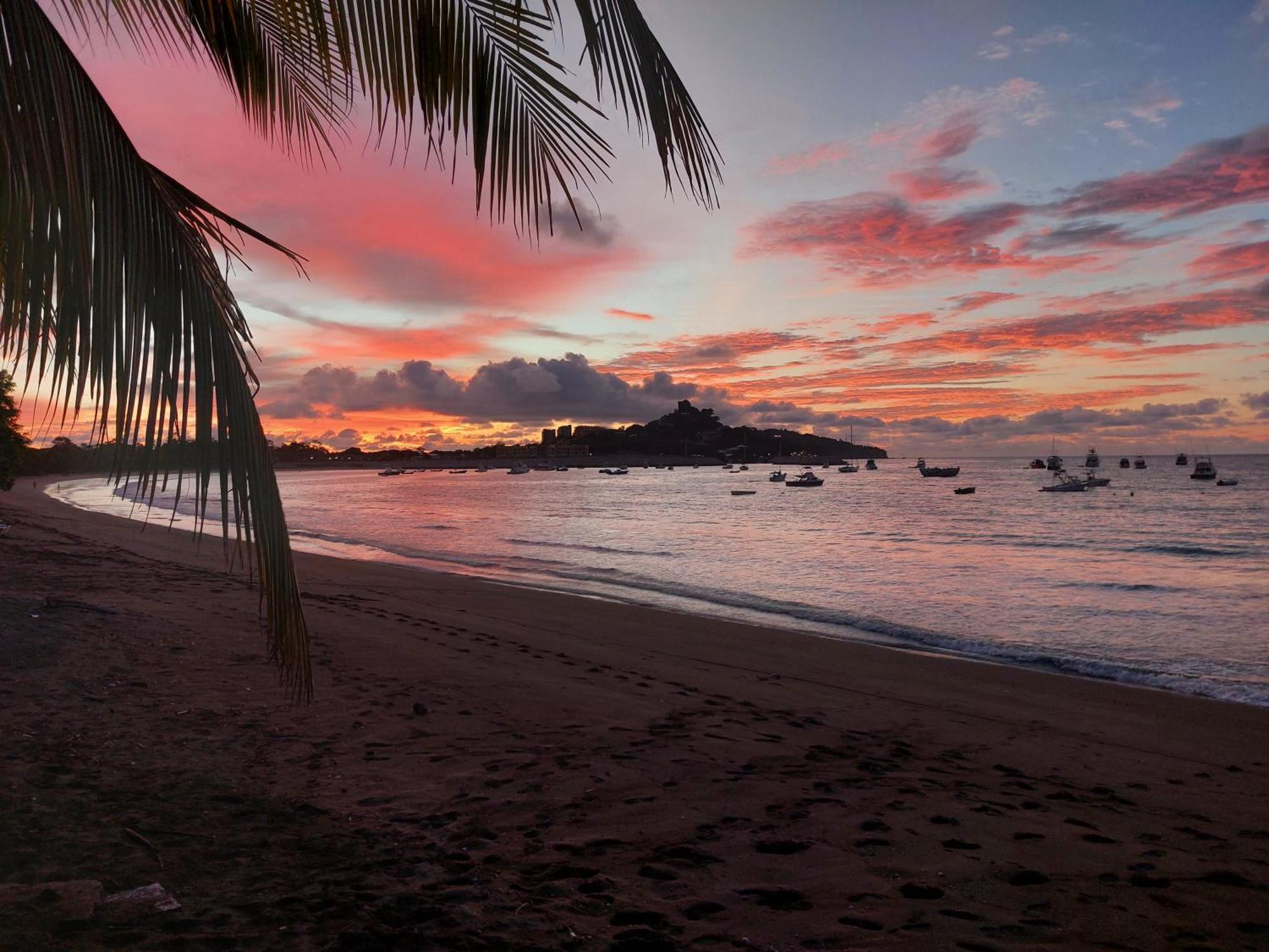 Palm Beach Inn プラヤ・グランデ エクステリア 写真